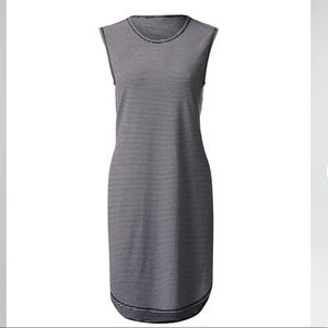 New Lululemon Breeze By Tunic